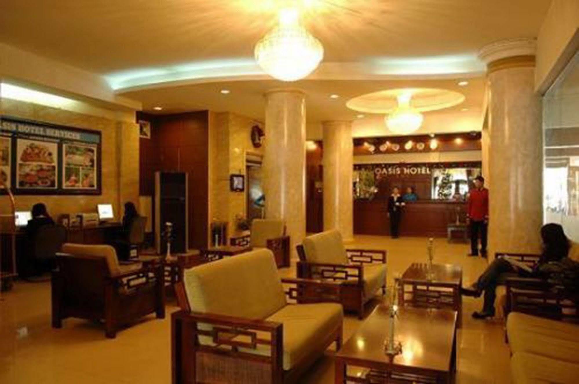 Oasis Hanoi Hotel Zewnętrze zdjęcie